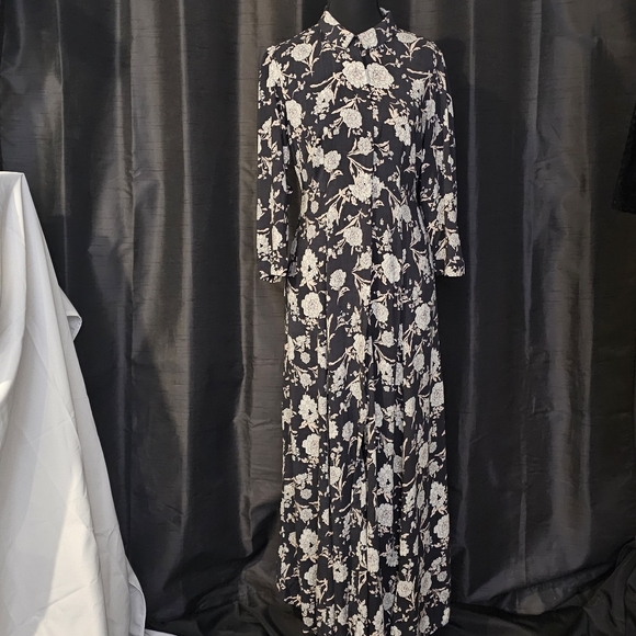 Zara Black and White Floral Maxi Dress - Picture 3 of 14